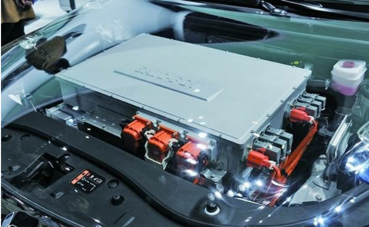 純電動汽車是如何散熱的，采用的是水冷還是風(fēng)冷？